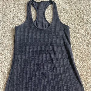 Lululemon black speckled tank top